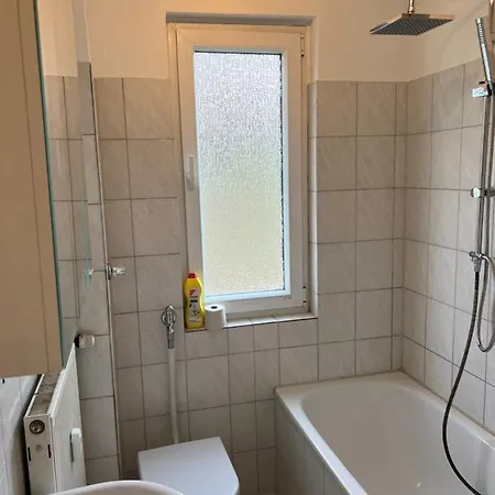 Moeblierte In * Duisburg